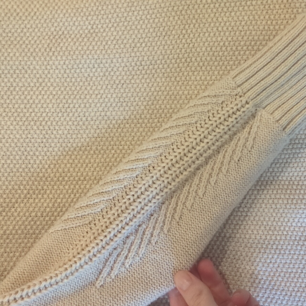 GAP Women's Beige Crew Neck Sweater, Thick textured Cotton, Size XS